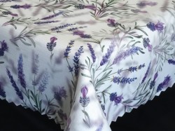 zblizenie+wzoru+obrus+plamoodporny+w+wyrazne+lawendy-bardzo-realistyczny.jpg
