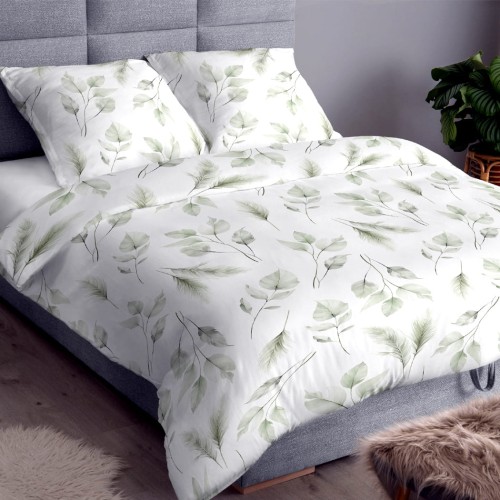 pościel satynowa do sypialni w delikatne listki na białym tle rozmiar 220x200 z dwoma poszewkami 70x80 Delikatny, botaniczny wzór w pastelowych kolorach zieleni na białym tle. Subtelny, romantyczny design.wzór 4875B