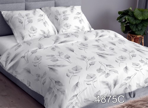 Pościel satyna bawełniana 160x200 z delikatnej tkaniny 100% bawełna  wzór to popielate piórka na białeym tle. numer 4875C
