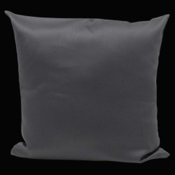 W kolorze grafitu poszewka na jaśka 40x40 cm. Z satyny bawełnianej, 100% bawełna.